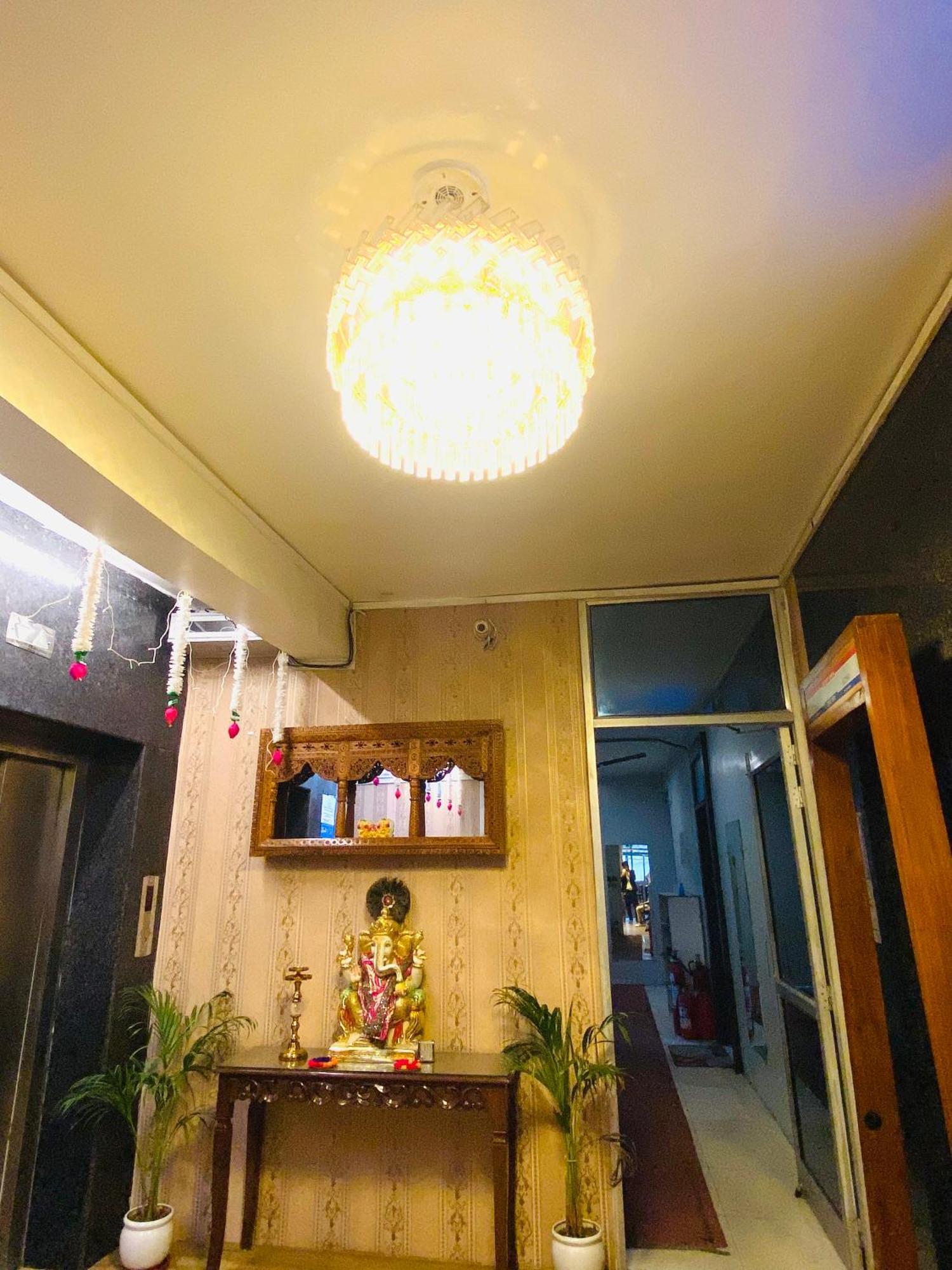 Homestay Ac Dormitory New Delhi Luaran gambar