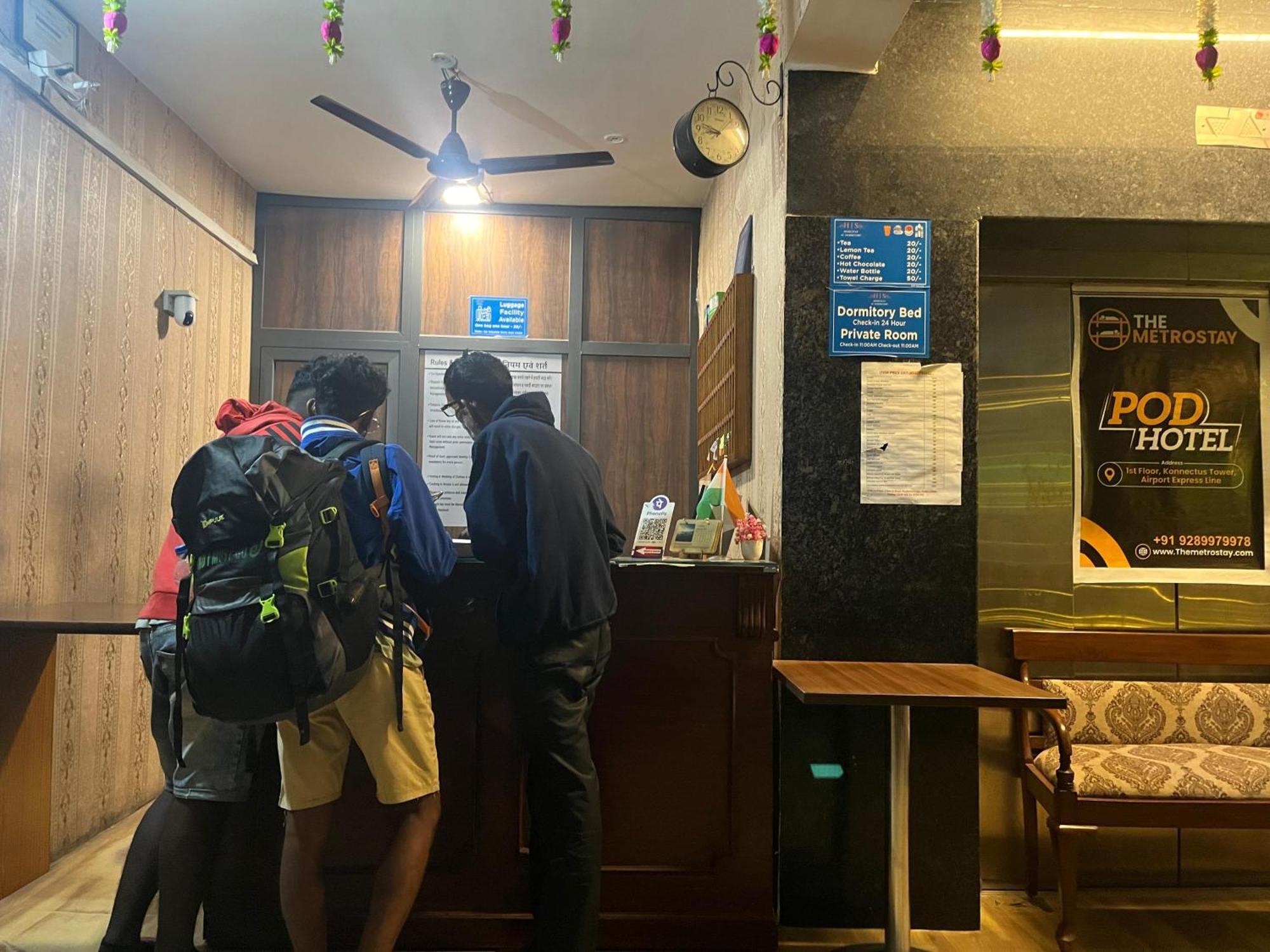 Homestay Ac Dormitory New Delhi Luaran gambar